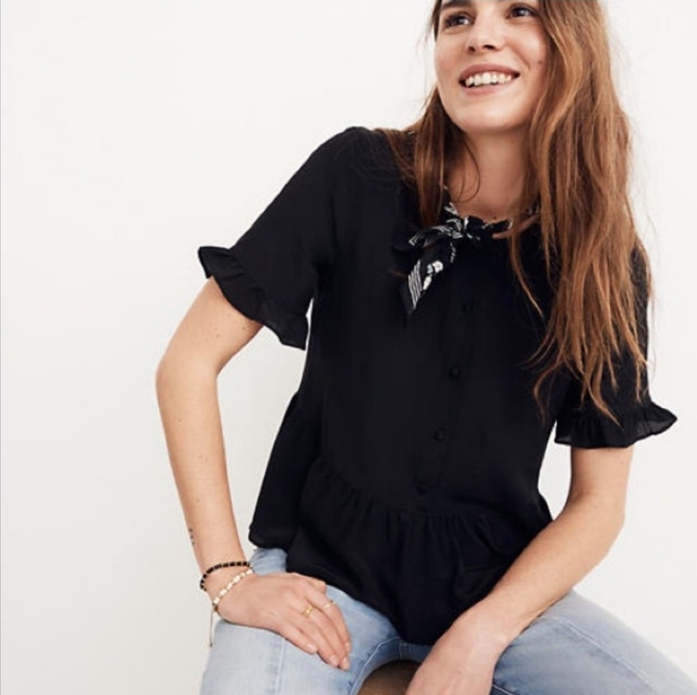 Madewell Black Silk Studio Ruffle Peplum Hem Button Front Blouse XS Style H6703